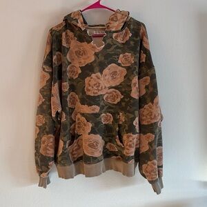 We The Fee It’s a Vibe Printed Hoodie